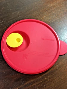 Tapa de repuesto vintage TUPPERWARE CrystalWave ROJA para microondas ventilada #2648A-4 - Imagen 1 de 4