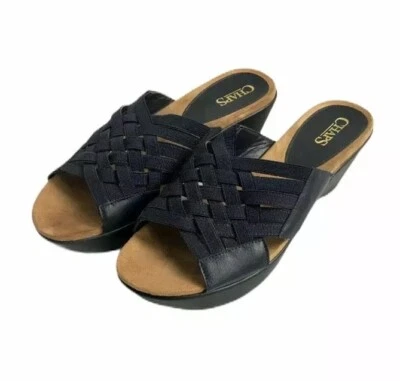 Sandalia Chaps Wilma Negra Elástica Vamp Cuña Zapato Gamuza Plantilla 9M Usada en Excelente Condición 13474 L14 Foto 1 de 4