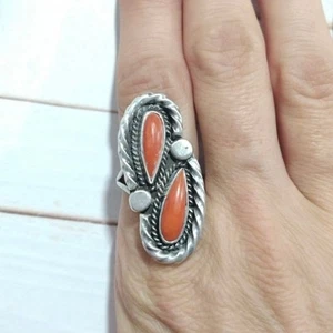 Anello vintage Navajo corallo rosso argento sterling 925 misura 6,5 nativi americani - Foto 1 di 15