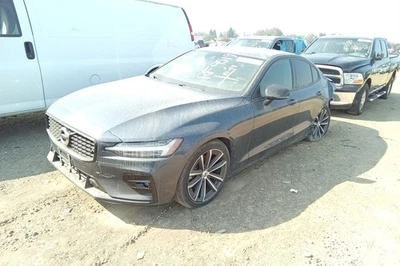 2022 Volvo S60 2.0L Engine Motor 4cyl OEM 41K Miles - LKQ401942400 - Image 1 of 4