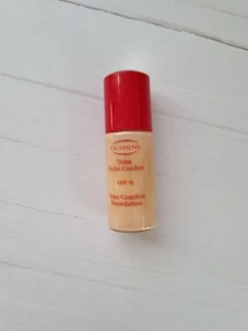 Base Clarins True Radiance - Múltiples tonos - 10 ml cada uno - Imagen 1 de 8