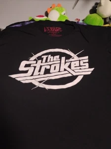 The Strokes Crop Graphic T-shirt Women XL Short Sleeve Music - Picture 1 of 7