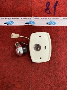 CONJUNTO LUZ LECTURA CABINA GRIMES 14 VOLTIOS P/N 10-0644-1 - Imagen 1 de 2