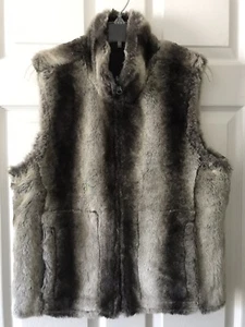 Sport Haley Women’s Gray Reversible Faux Fur Vest Coat Jacket Size Medium - Picture 1 of 8
