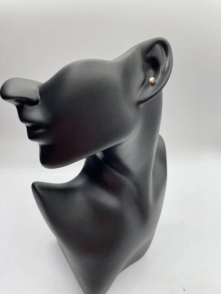 Elegante pendiente Anne Klein para mujer tono dorado circonita cúbica nuevo con etiquetas (falta un par) Foto 1 de 4