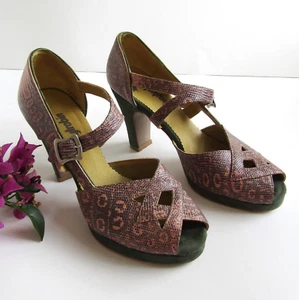 TACONES FARYLROBIN ANTHROPOLOGIE IMITACIÓN AÑOS 40 PIEL DE SERPIENTE marrón verde GENTE LIBRE 6.5 - Imagen 1 de 9