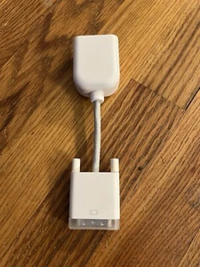 Apple PAL DVI To Video Adapter - Picture 1 of 6