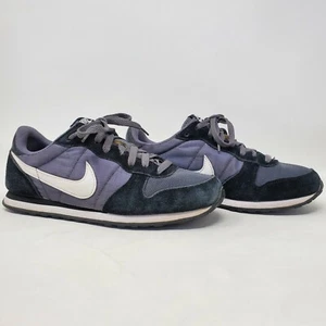 Nike Genicco Black Dark Grey White Sneakers Shoes Womens 644451-018 Sz 8.5 - Picture 1 of 12