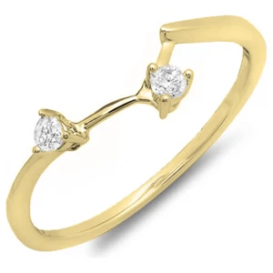 0.10 CT 10K Yellow Gold Round White Diamond Ladies Wedding Band - Picture 1 of 2