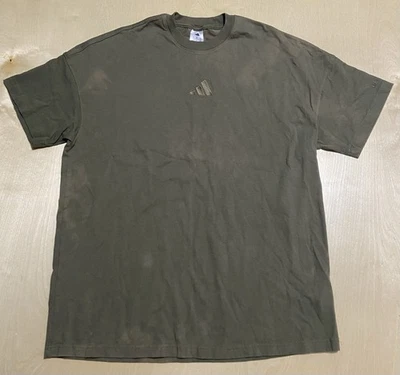 Adidas Men’s Size XL-Tall All Szn Short Sleeve Crew Neck T-Shirt in Olive Green - Image 1 of 4