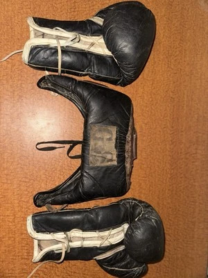 Guantes y tocados de boxeo G&S vintage - años 50/60 - inscritos “Jerry Denry” Foto 1 de 4