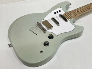 Guild SURFLINER Used Poplar body Maple neck Maple fingerboard w/Gig case - Picture 1 of 10