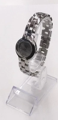 TISSOT G330K Quartz Stainless Steel Silver Watch 30m Water Resistant 18cm - image 1 of 3