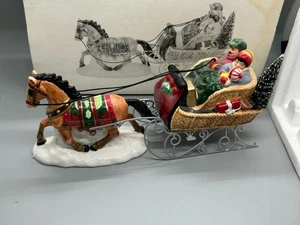 HOLIDAY SLEIGH RIDE TOGETHER #54921 Department 56 Original Snow Village + Box - Picture 1 of 2