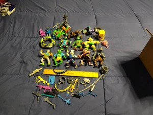 Konvolut 9 Vintage TMNT Teenage Mutant Ninja Turtles Actionfiguren 1980er - 1990er - Bild 1 von 20