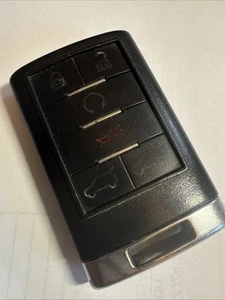 USED OEM CADILLAC ESCALADE 07-14 OEM FOB REMOTE START KEY LESS ENTRY DRIVER 2 - Picture 1 of 4