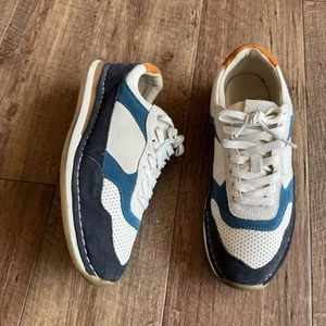 Zapatillas Clarks Azul Tostado Gamuza Con Cordones Talla 8/Euro Talla 39 - Imagen 1 de 9