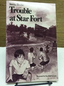 Trouble at Star Fort by Idella Bodie (1992, Paperback) - Bild 1 von 2