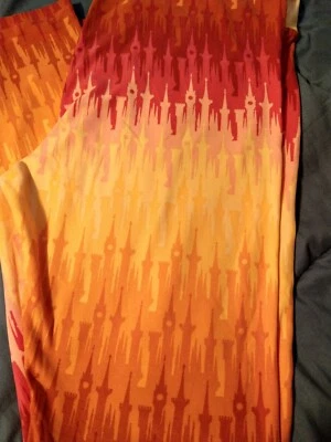 Lularoe TC Leggings Ombre Unicornio DISNEY Castillos ¡¡NUEVO CON ETIQUETAS!!! Foto 1 de 3