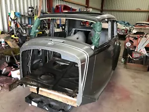 Bentley Mk VI complete body shell, very good completely rot free - Picture 1 of 3