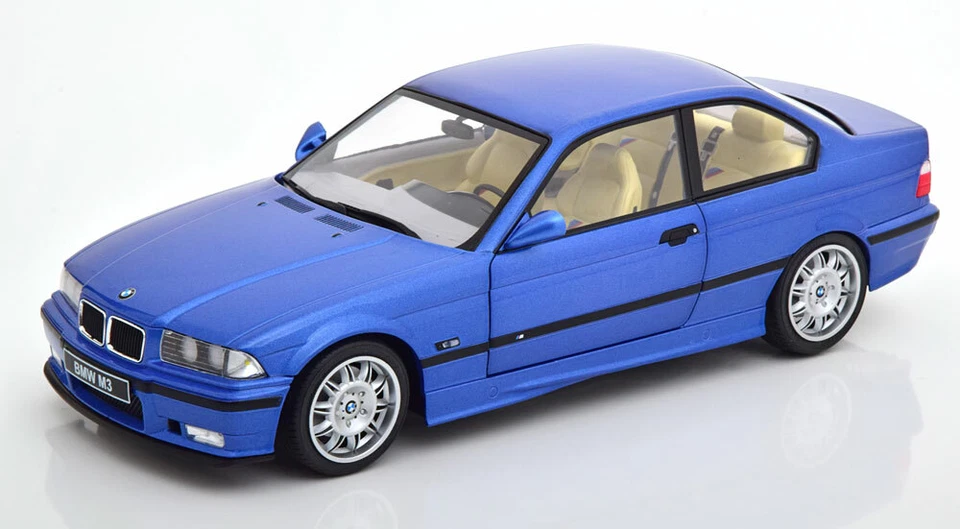 Solido BMW E36 M3 1990 1:18 Voiture Miniature - Bleu Estoril (S1803901)