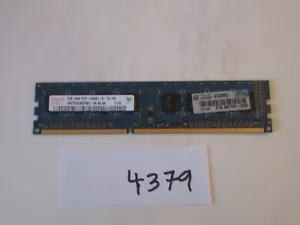 Hynix HMT325U6BFR8C-H9 2Gb PC3-10600 1333Mhz DDR3 Desktop Memory RAM (4379) - Foto 1 di 2