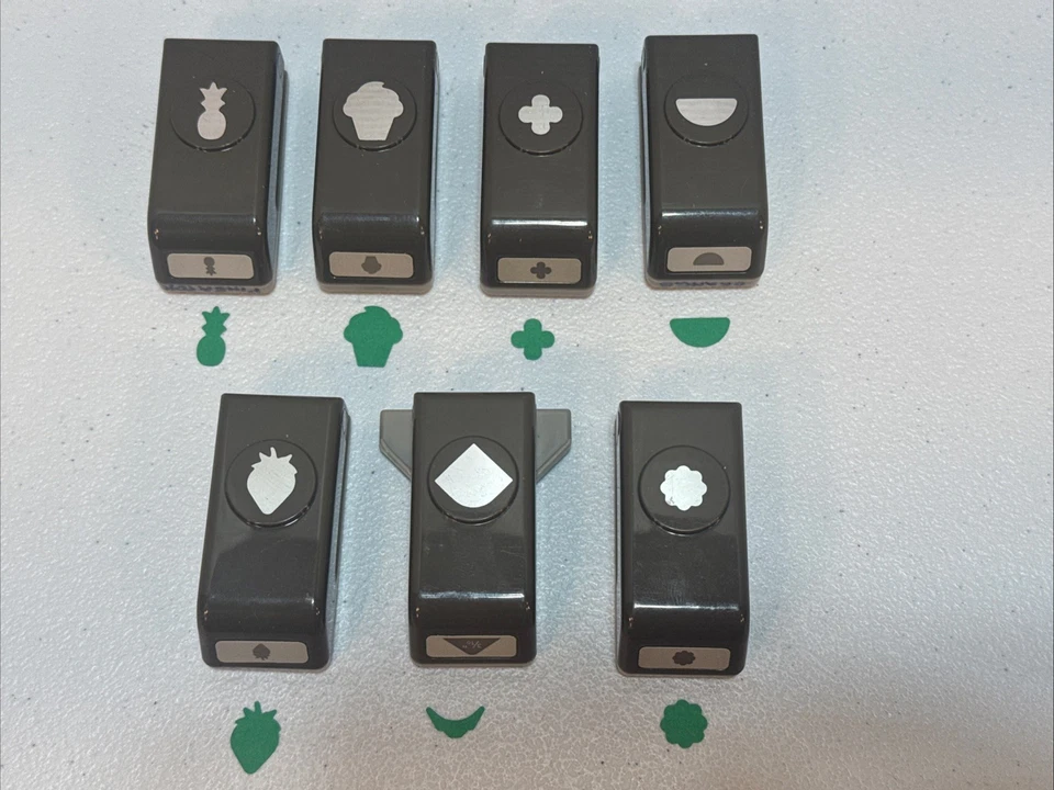 Stampin' Up! Itty Bitty Punches Lot of 7 Fruit Triangle Scallop Border Lot#PP2 - Image 1 of 4