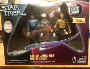Star Trek TOS Amok Time Captain James T. Kirk Wounded and Mister Spock Lim ed - Picture 1 of 2