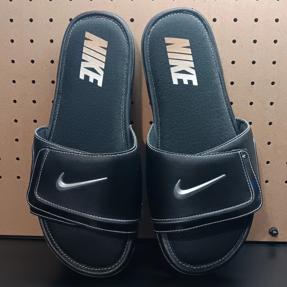 Sandália Nike COMFORT Slide 2 masculina tamanho 12 preta/prata metálica 415205-002 - Imagem 1 de 4