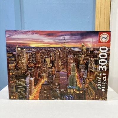 Educa Manhattan Skyline 3000 Piece Puzzle - 120 x 85cm - Missing One Piece  - Image 1 of 4