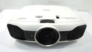 Epson Powerlite Home Cinema 5030UB 3LCD-Projektor - kostenloser Versand - Bild 1 von 4