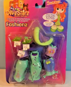 Diva Starz Puppenkleidung ~ Sommerpuppe ~ Mattel ~ Neu ~ Komplette Outfits - Bild 1 von 3