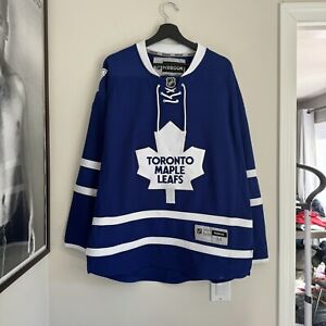Toronto Maple Leafs Reebok NHL Official Hockey Jersey Home Authentic Size Medium