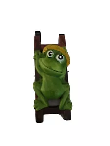 Resin Flower Hanger Sitter Perchers Flower Pot Outdoor Garden Figurine Frog - Picture 1 of 2
