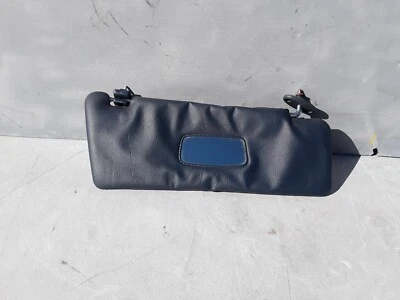 Mercedes Benz W123 300D 1982 parasol delantero derecho lado del pasajero azul OEM Foto 1 de 4