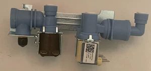 Valvola aspirazione acqua 242252702 per frigorifero Electrolux Frigidaire Kenmore - Foto 1 di 4