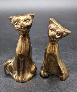 Pair of Solid Brass Cats MCM Vintage Patina 3 1/16" & 2.75" - Picture 1 of 9