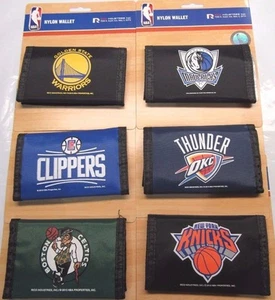 Billetera de nailon triple impresa en la NBA RICO Industries equipo seleccionado de la lista a continuación - Imagen 1 de 5