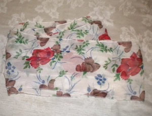 Bright Floral Scarf White Purple Red Flowers & Green Cottony Box*19 - Picture 1 of 3