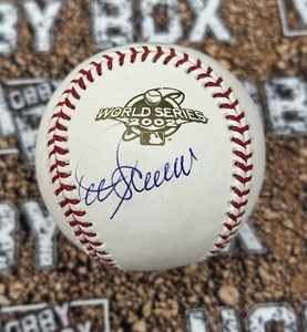 Balón Oficial Angelinos Serie Mundial 2002 Béisbol Firmado Mike Scioscia Certificado de Autenticidad JSA - Imagen 1 de 6