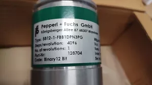 Encoder, Pepperl+Fuchs, 5812-1-FBB1DPN3PG, Profibus, 4096/1 - Picture 1 of 6