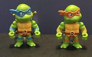 Teenage Mutant Ninja Turtles Metalfigs Die-Cast Keychain Leonardo Michelangelo - Picture 1 of 10