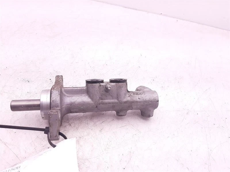 Cilindro maestro de freno 11 12 13 14 15 LINCOLN MKX CT4Z2140A  Foto 1 de 4