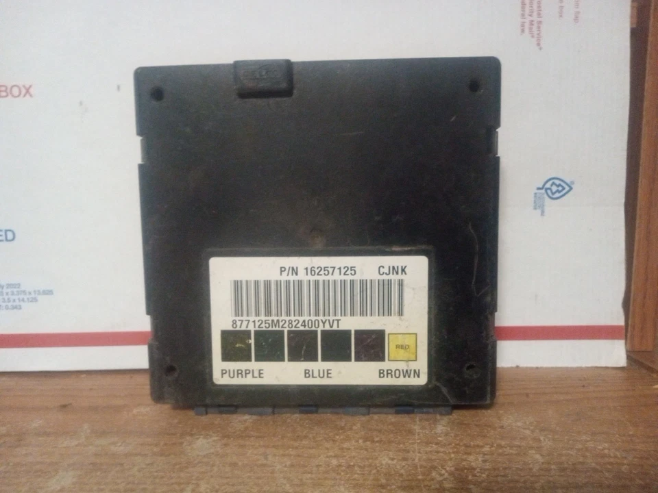 1999 2000 GMC Silverado Sierra Yukon 1500 Body Control Module 16257125 CJNK OEM - Image 1 of 4