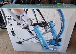 Tacx Blue Matic Turbo Trainer ‐ Manual Resistance Adjustment - Picture 1 of 4