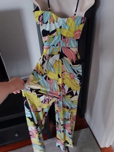 H & M Ladies floral prints any occasion one Piece Suit Pants Size 6 Or XS - Picture 1 of 12