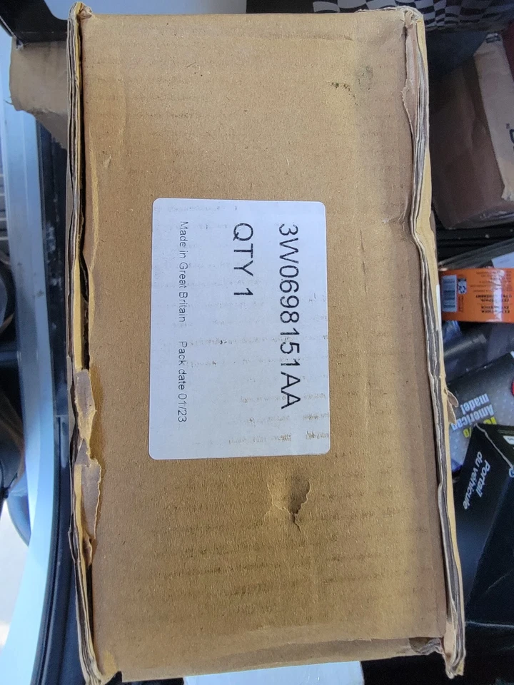 宾利 Continental GT & Flying Spur 前刹车片 - 正品 — 第 1/1 张图片