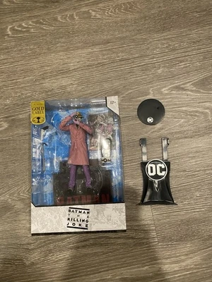Mcfarlane DC Multiverse The Killing Joke The Joker Cubierta Recreaciones Etiqueta Dorada Foto 1 de 4