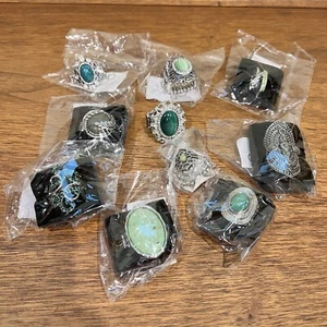 NEW Stretch Silver Color Rings Green Stones Paparazzi All Different Sparkle Lot - Picture 1 of 6