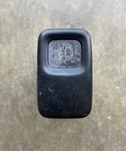 93 94 95 96 97 1993-1997 MAZDA MX6 FOG LIGHT SWITCH FAST SHIP - Picture 1 of 4